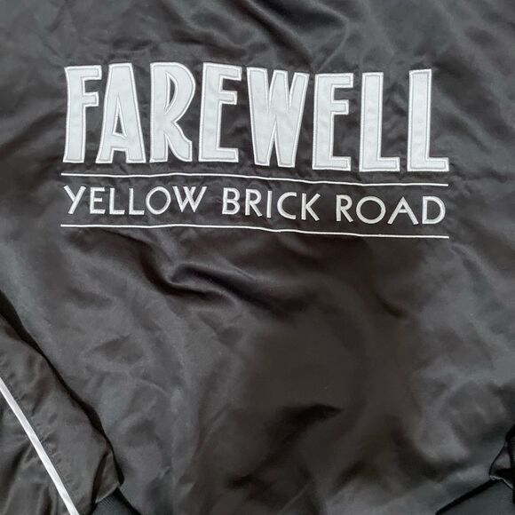 Elton John Farewell Yellow Brick Road Tour Satin Bomber Jacket 2018 Size Small - Picture 7 of 7